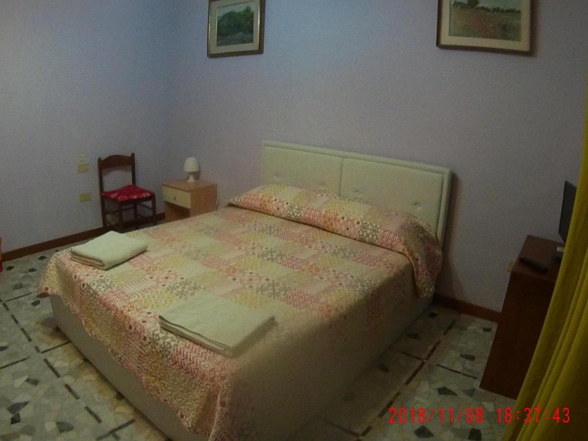 The Caponi Bros Bed and Breakfast Μέστρε Εξωτερικό φωτογραφία