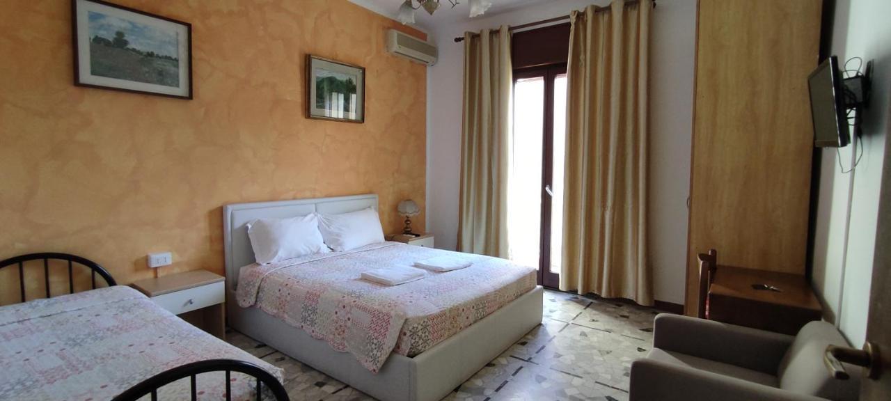 The Caponi Bros Bed and Breakfast Μέστρε Εξωτερικό φωτογραφία