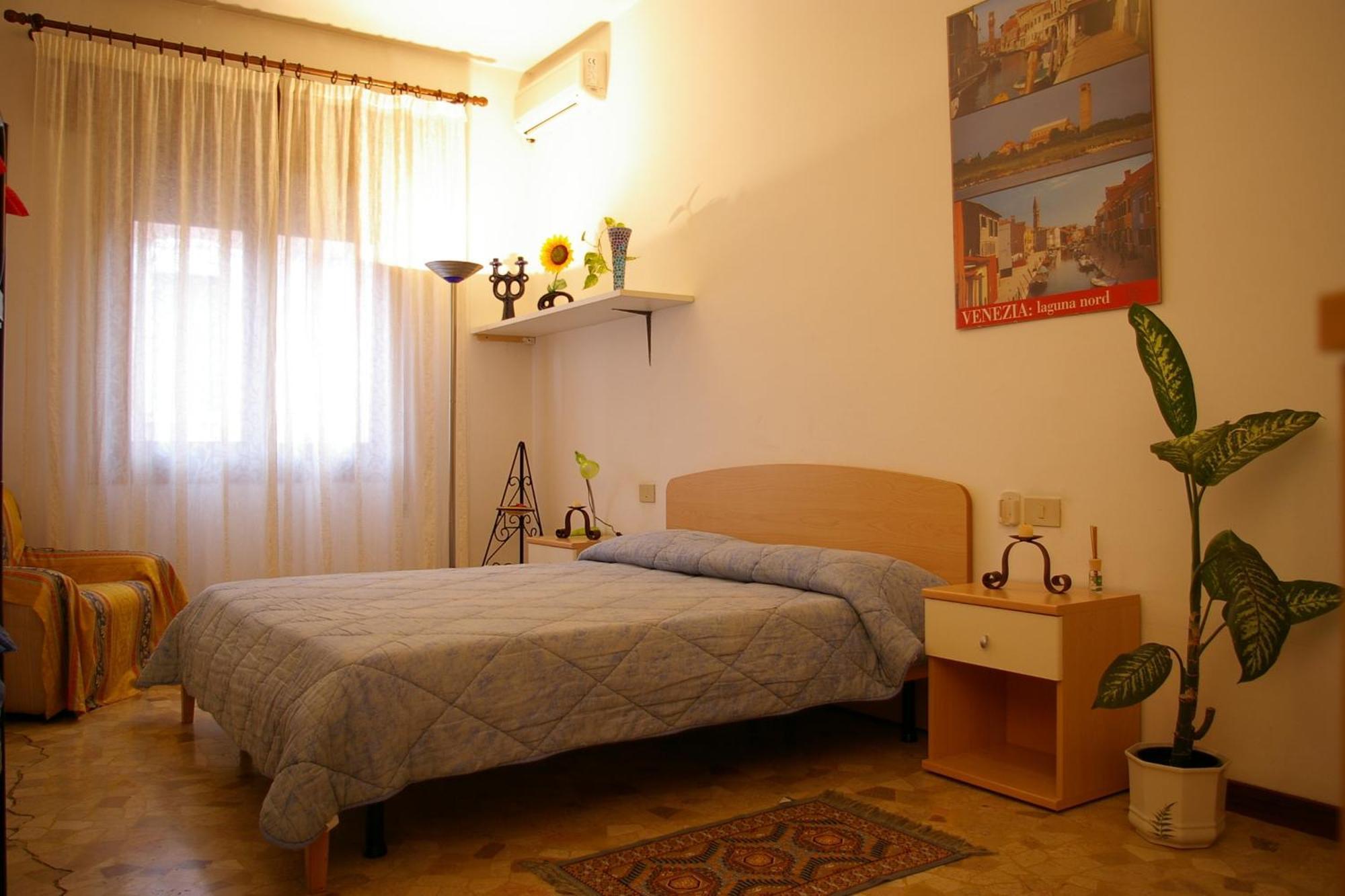 The Caponi Bros Bed and Breakfast Μέστρε Εξωτερικό φωτογραφία