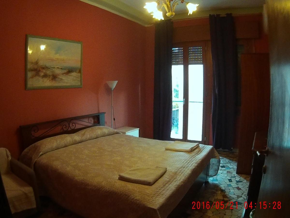 The Caponi Bros Bed and Breakfast Μέστρε Εξωτερικό φωτογραφία